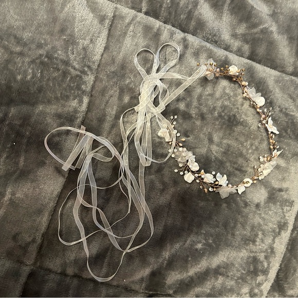 Rose gold head piece! - Picture 1 of 2